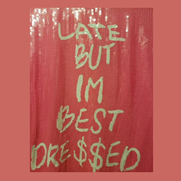 Oversized hot pink sequin top - Picture 2 of 5